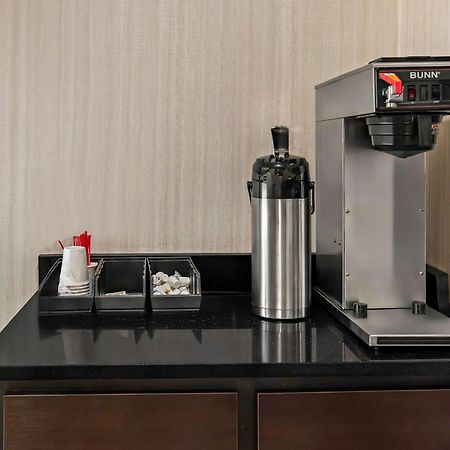 Motel 6 Lester - Philadelphia Airport מראה חיצוני תמונה