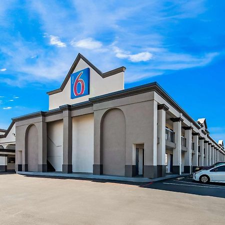 Motel 6 Lester - Philadelphia Airport מראה חיצוני תמונה